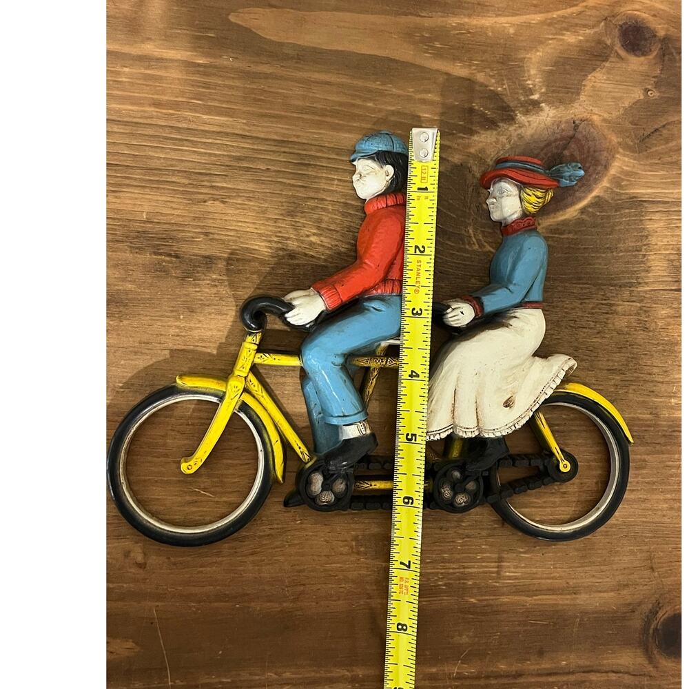 Vintage 1975 Homco #7357 Victorian Couple Tandem Bicycle Wall Plaque - Picture 6 of 6